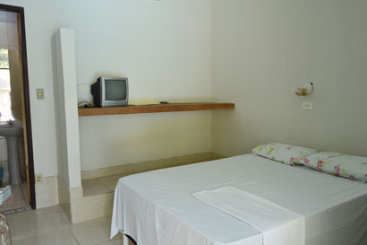 Apartamentos na área do térreo frente a piscina